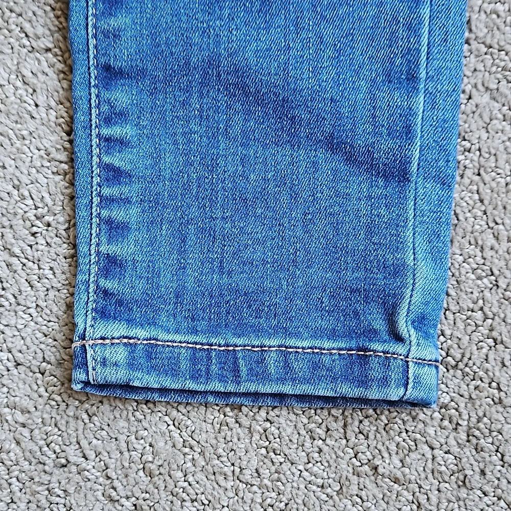 Wax Jean Distressed Skinny 1 (25) - Picture 4 of 5